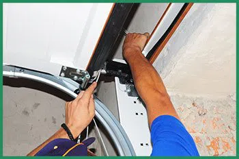 Quality Garage Door Service Arnold, MD 410-803-3163 - sprin-cont-gr-22m