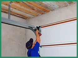 Quality Garage Door Service Arnold, MD 410-803-3163 - sprin-sid-gr-22m